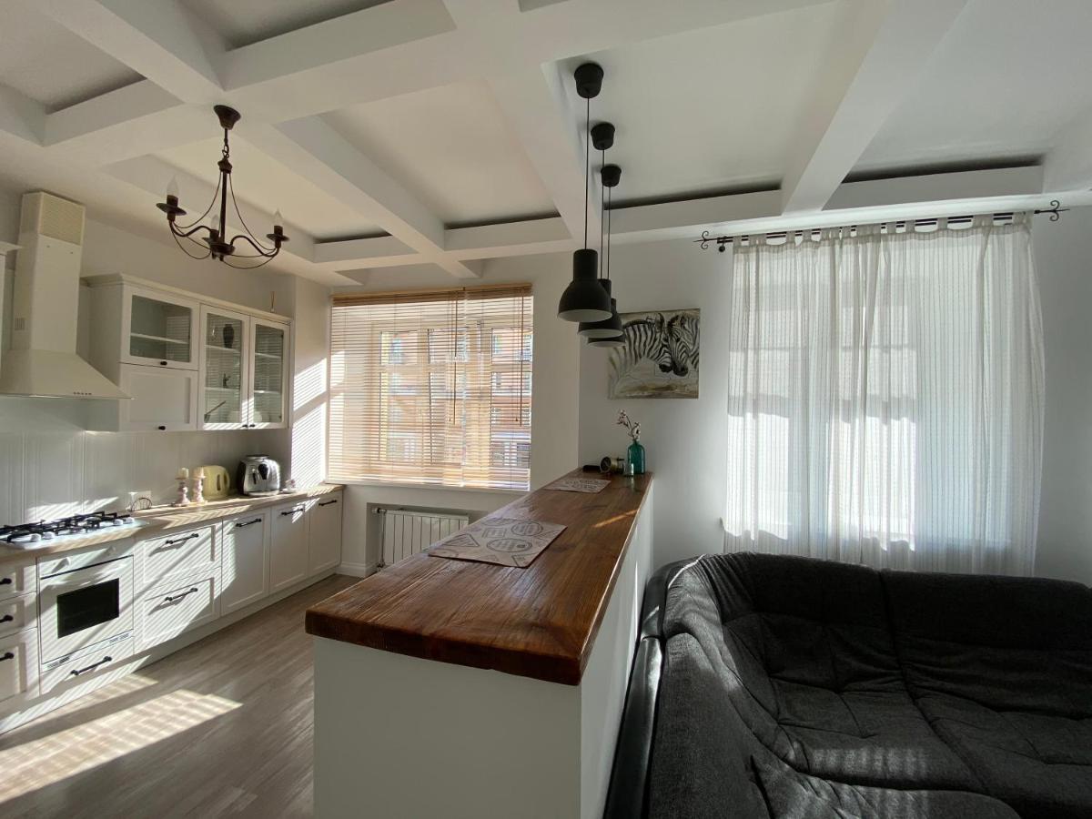 Bright Apartment Gomel Dış mekan fotoğraf