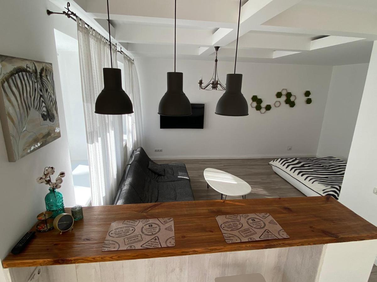 Bright Apartment Gomel Dış mekan fotoğraf